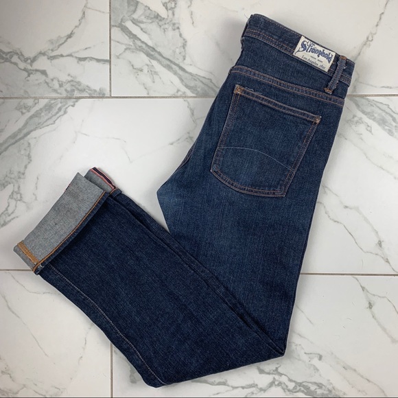 The Stronghold Men’s 30 - Picture 1 of 7